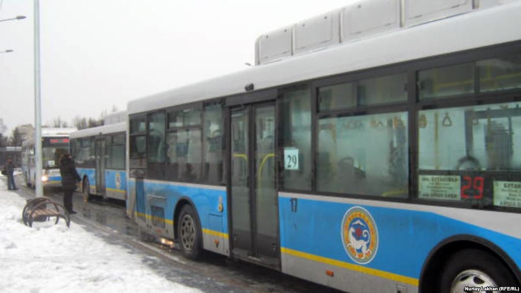КАМАЗ автобус метро Алматинская. Проезд в автобусе.
