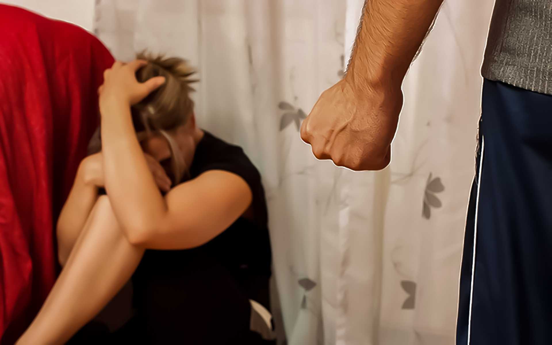 мужчина бьет женщину за измену (120) фото