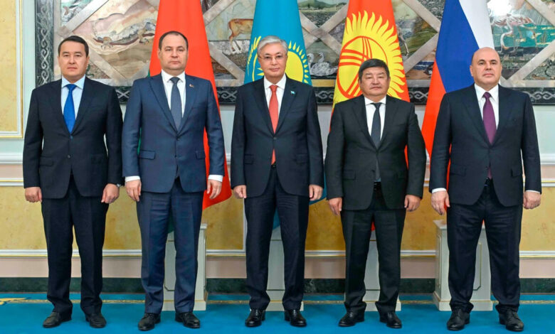 Тоқаев Ресей, Беларусь және Қырғызстанның үкімет басшыларымен кездесті