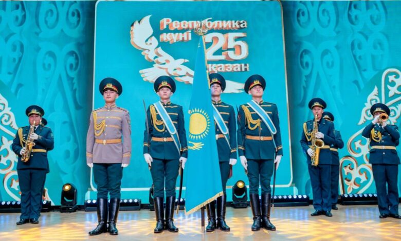 ІІМ-де Республика күні: министр мерекелік жиында 1700-ден астам қызметкерді марапаттады
